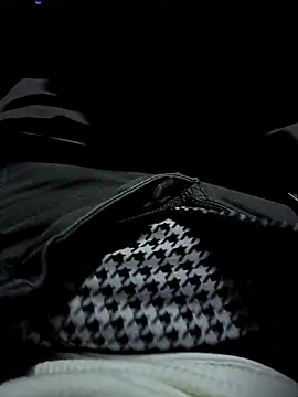 stripcam01 online show from March 13, 5:59 am