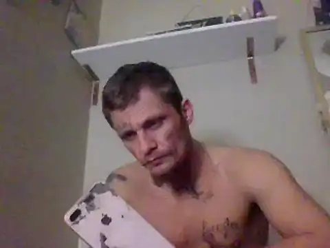 Snapshot of SpAzZ1234 chatting on January 21, 11:02 pm SpAzZ1234 online show from January 21, 11:02 pm