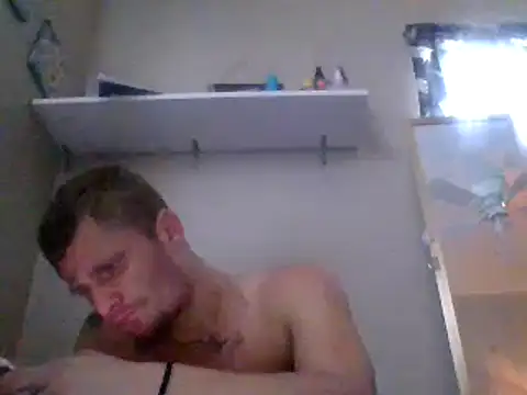 Snapshot of SpAzZ1234 chatting on January 18, 3:05 pm SpAzZ1234 online show from January 18, 3:05 pm