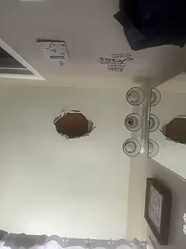 Snapshot of SpAzZ1234 chatting on December 18, 8:03 pm SpAzZ1234 online show from December 18, 8:03 pm