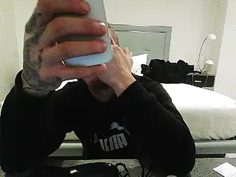 Snapshot of SpAzZ1234 chatting on January 29, 4:26 am SpAzZ1234 online show from January 29, 4:26 am