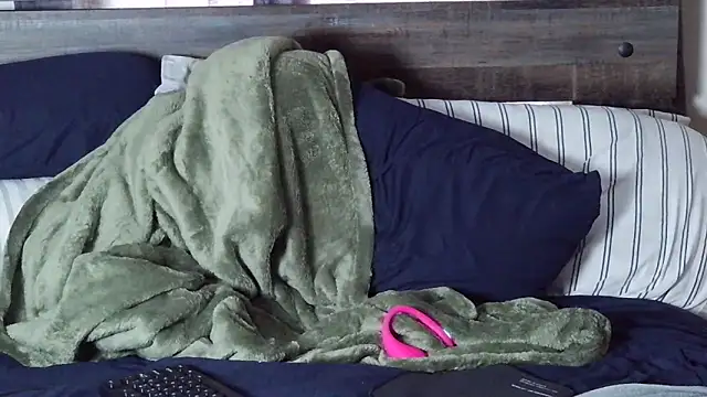 SpAzZ1234 online show from February 14, 5:08 pm