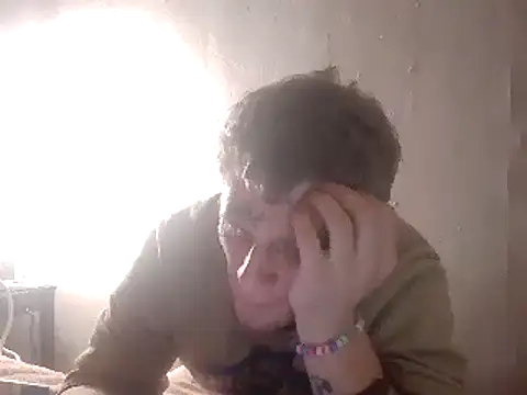 Snapshot of SpAzZ1234 chatting on March 3, 2:00 am SpAzZ1234 online show from March 3, 2:00 am