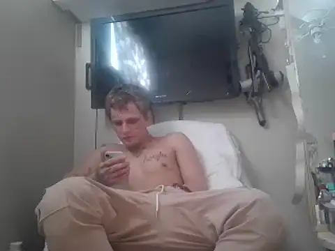 Snapshot of SpAzZ1234 chatting on March 3, 3:46 pm SpAzZ1234 online show from March 3, 3:46 pm