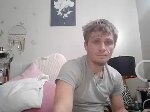 Snapshot of SpAzZ1234 chatting on March 13, 3:50 pm SpAzZ1234 online show from March 13, 3:50 pm