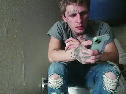 Snapshot of SpAzZ1234 chatting on February 26, 3:10 am SpAzZ1234 online show from February 26, 3:10 am