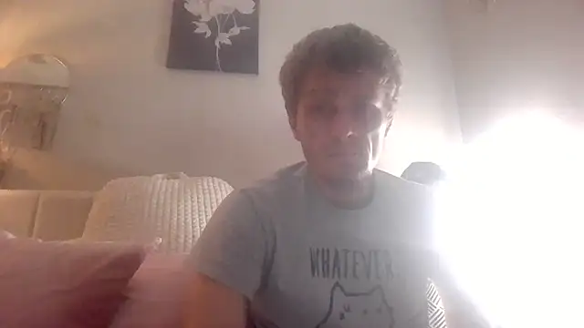 Snapshot of SpAzZ1234 chatting on March 17, 11:42 am SpAzZ1234 online show from March 17, 11:42 am