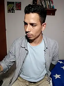 Snapshot of chero_95 chatting on October 15, 7:43 pm chero 95 online show from October 15, 7:43 pm
