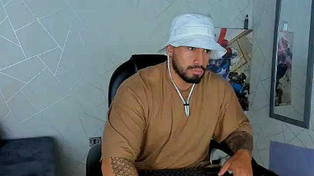 Cristian Walker online show from January 7, 12:05 pm