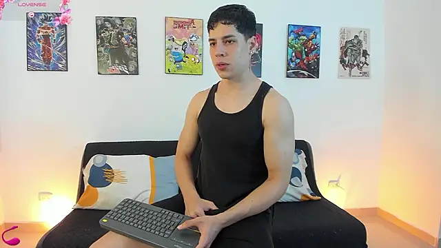 jonathanjoestar  online show from February 3, 9:31 pm