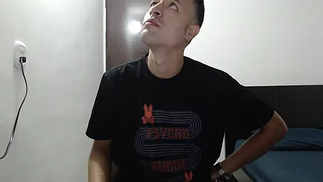 dimitriquiet05 online show from January 5, 2:17 am