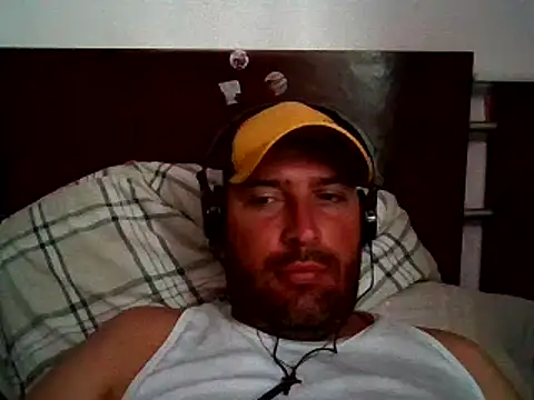 LukaE35 online show from June 5, 5:52 pm