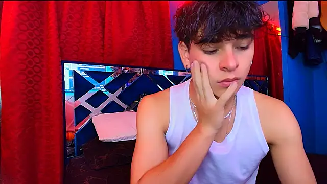 Luke Howland online show from April 18, 7:29 pm