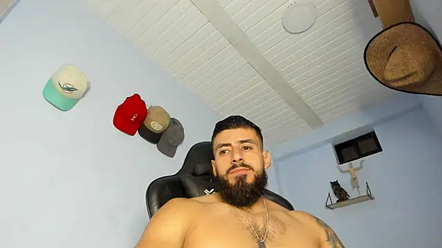 Snapshot of _Poseidon1_ chatting on October 21, 4:48 am Poseidon1 online show from October 21, 4:48 am