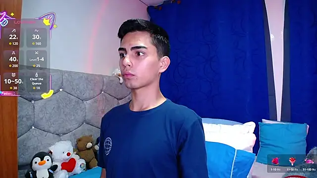 OwenBluee online show from September 20, 11:49 pm