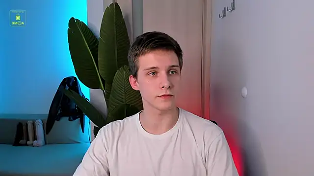 MarkGWalker online show from December 24, 8:49 pm