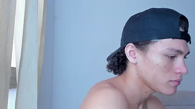 laurent nova online show from January 28, 4:19 pm