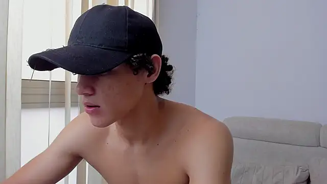 laurent nova online show from December 27, 3:49 pm