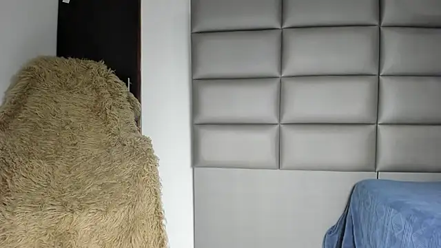 dereksmith2 online show from November 1, 7:51 pm