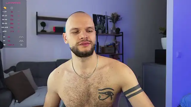 Snapshot of maxx_alexx chatting on December 11, 10:15 am maxx alexx online show from December 11, 10:15 am