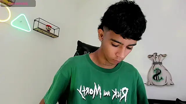 dikey 62 online show from February 9, 8:34 pm