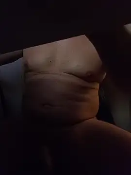 Netterarsch40 online show from December 21, 11:46 pm