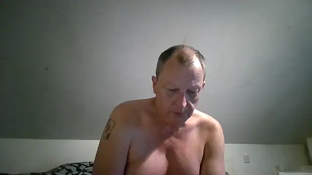 chubbybear2cum online show from June 6, 4:40 am