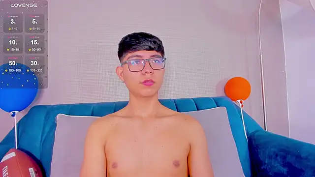 CodyTwink online show from February 21, 1:11 pm