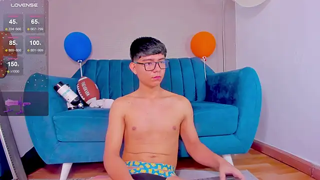 CodyTwink online show from February 12, 2:54 pm