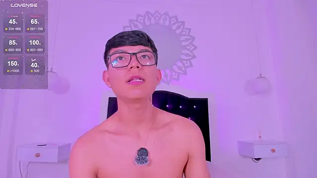 CodyTwink online show from January 17, 4:43 pm