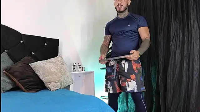 john cartter1 online show from October 13, 11:38 am