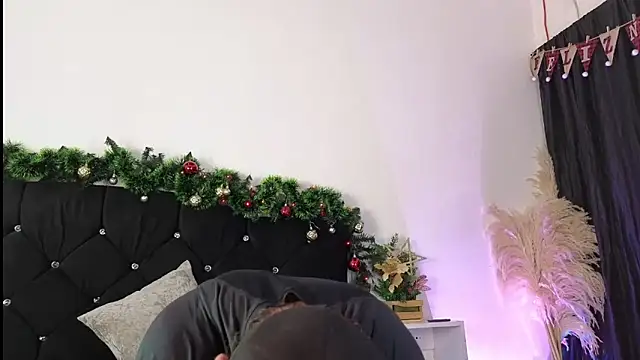 john cartter1 online show from November 19, 11:10 am