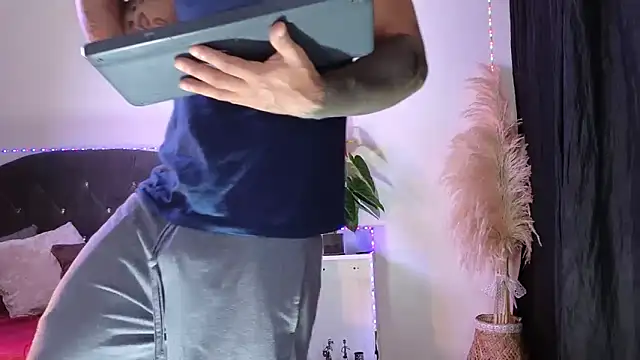 john cartter1 online show from February 23, 12:51 pm