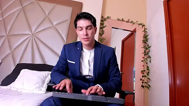 Karimferrer online show from January 16, 9:28 pm