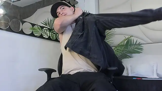 Karimferrer online show from February 20, 4:31 am