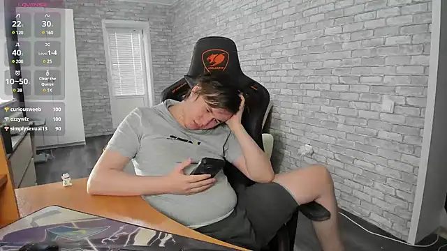 iliaskrislove online show from February 8, 5:51 am