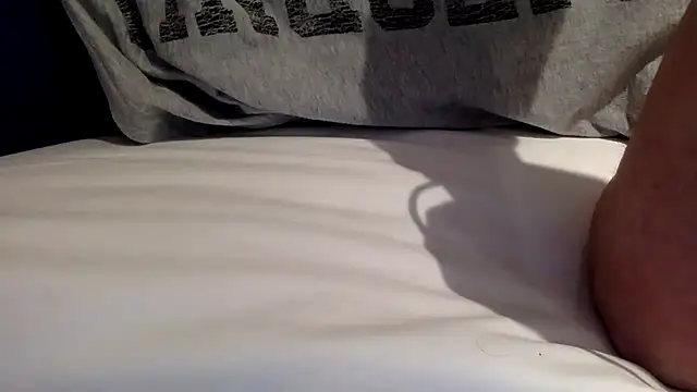 Snapshot of FRED-DU-SUD chatting on September 27, 4:38 pm FRED-DU-SUD online show from September 27, 4:38 pm