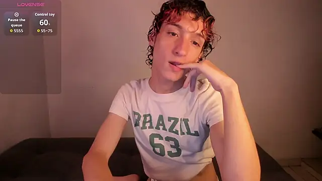 Danni boy online show from August 2, 10:08 pm