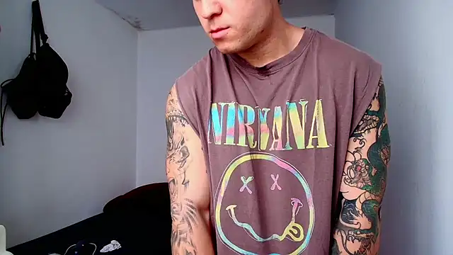 juandking online show from November 18, 10:30 am