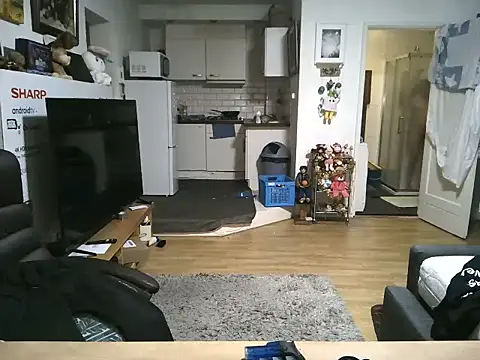 mihaimichael online show from December 3, 3:51 pm