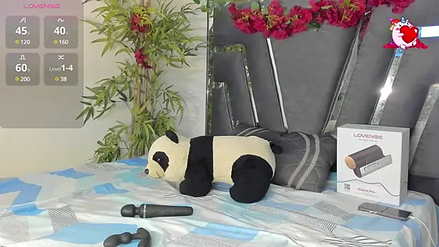 Black Rose2 online show from February 22, 11:35 am