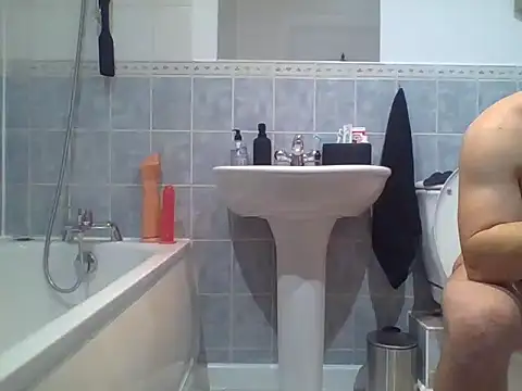 Chrishot30 online show from February 1, 11:47 pm