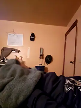 Snapshot of BigDDave6979 chatting on January 4, 1:31 pm BigDDave6979 online show from January 4, 1:31 pm