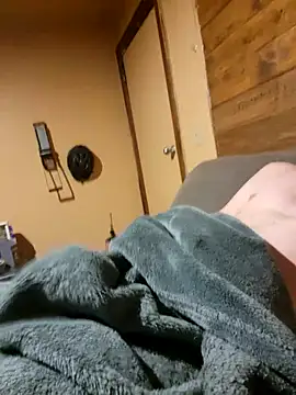 Snapshot of BigDDave6979 chatting on February 18, 10:49 am BigDDave6979 online show from February 18, 10:49 am