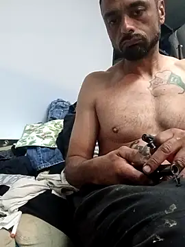 C8L3U online show from March 29, 9:53 am