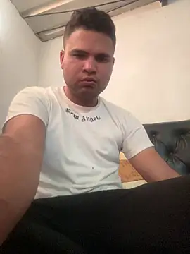 PITBuk 708 online show from July 21, 7:49 pm