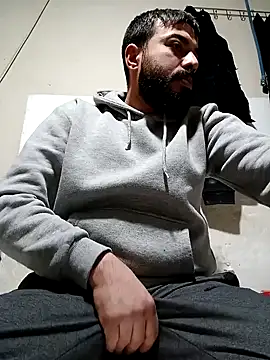 Kaan1607 online show from December 5, 6:13 pm