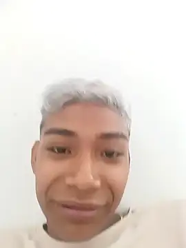 alejo cute online show from December 25, 2:02 pm