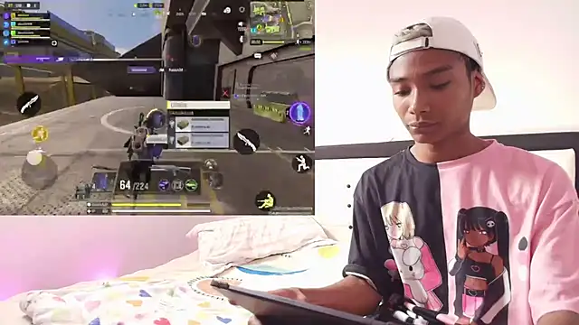 alejo cute online show from January 22, 2:03 pm