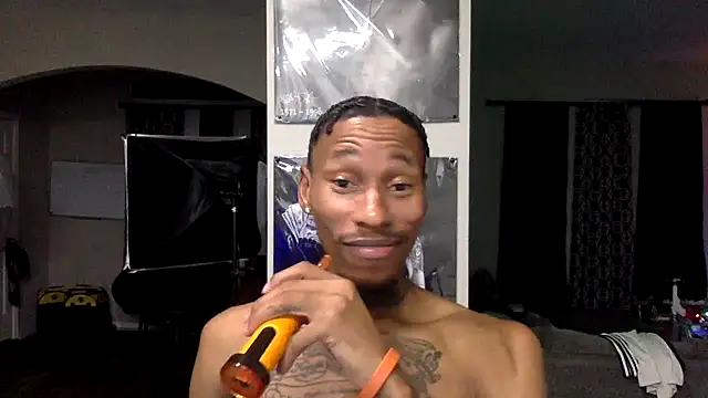 KingDerRico online show from December 21, 5:59 am